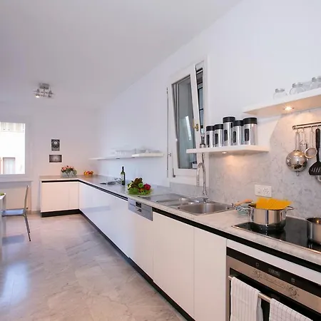 Apartment Ruvigliana Lake View Lugano