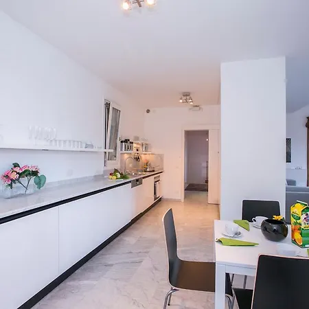 Apartment Ruvigliana Lake View